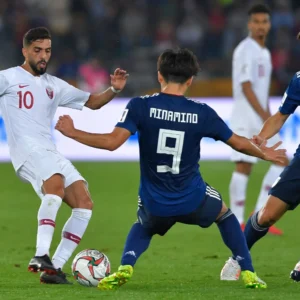 Asian-Cup-Final-2019-Hasan-Al-Haydos-Qatar-Japan-Takumi-Minamino